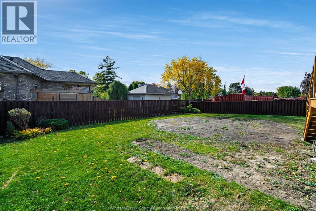 1587 Oakwood, Lakeshore, Ontario  N8L 1C8 - Photo 40 - 25027206