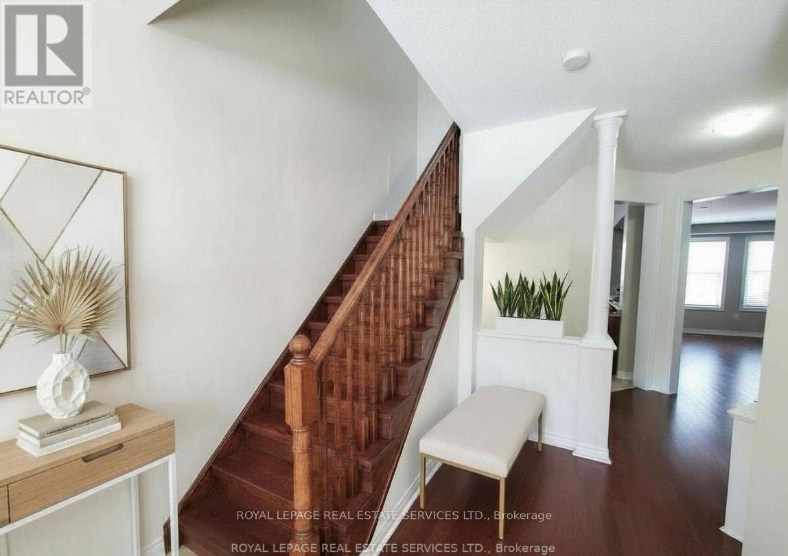 24 - 2019 Trawden Way, Oakville (Bc Bronte Creek), Ontario  L6M 0M3 - Photo 3 - W12482639