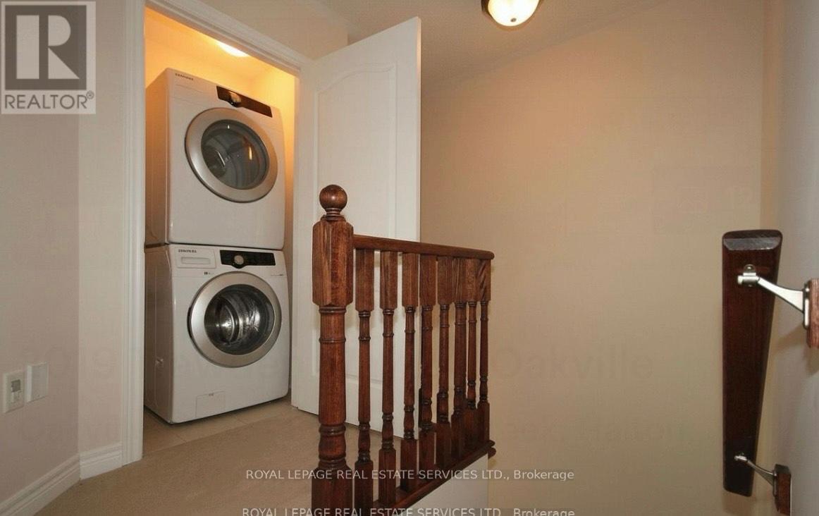 24 - 2019 Trawden Way, Oakville (Bc Bronte Creek), Ontario  L6M 0M3 - Photo 8 - W12482639