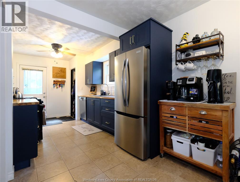 49 Delta, Harrow, Ontario  N0R 1G0 - Photo 3 - 25026974
