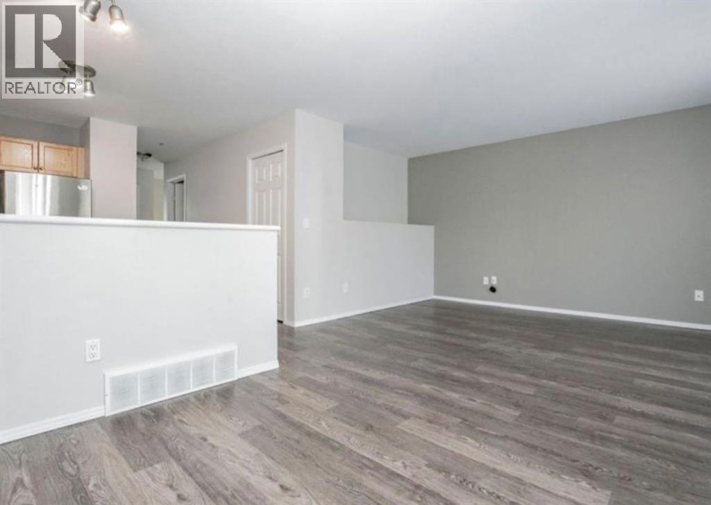 Property at 13006 93 Street image 5