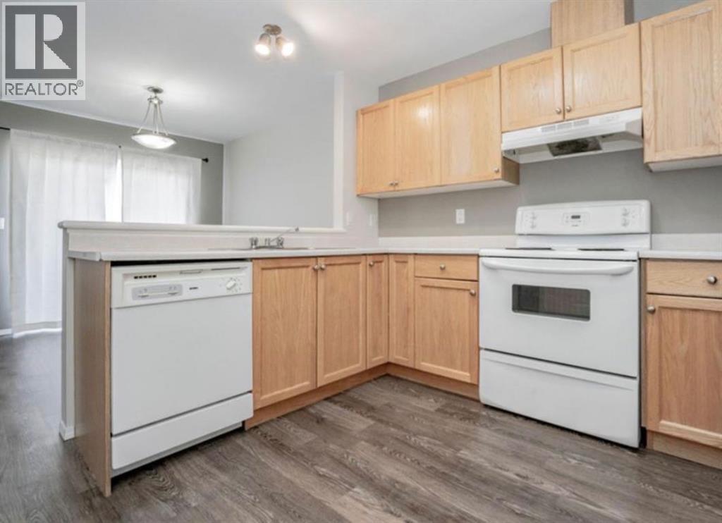 Property at 13006 93 Street image 2