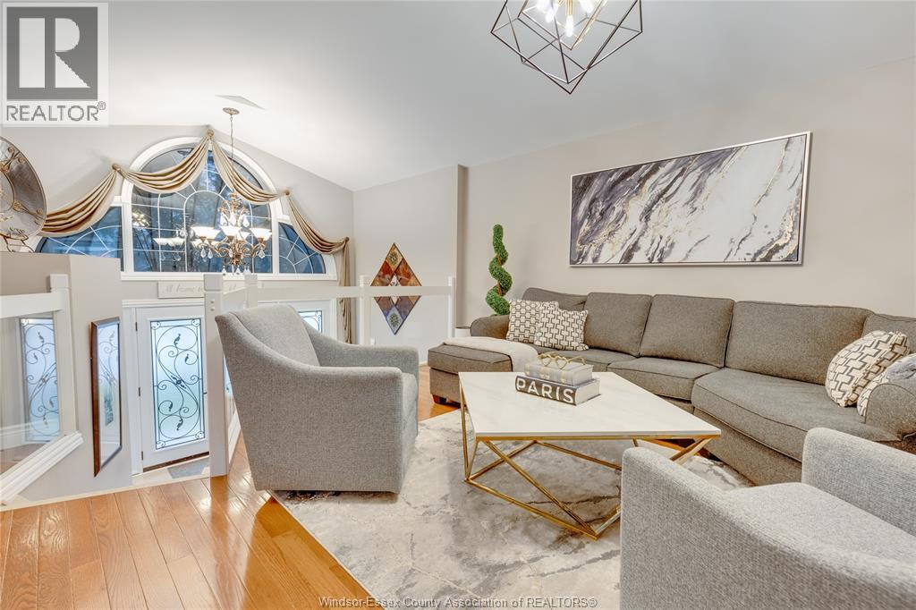 4250 Canberra Avenue, Windsor, Ontario  N9G 3E8 - Photo 8 - 25027177