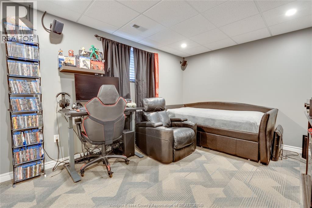 4250 Canberra Avenue, Windsor, Ontario  N9G 3E8 - Photo 38 - 25027177