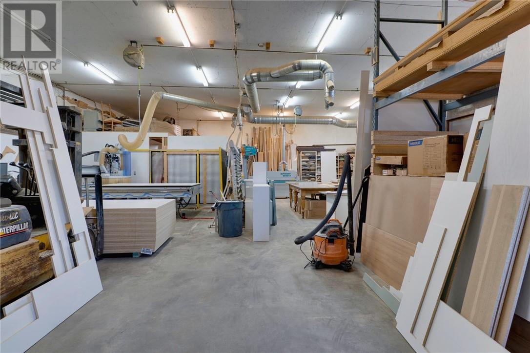 2858 Highway 144 E, Chelmsford, Ontario P0M 1L0 - Photo 3 - 2125388