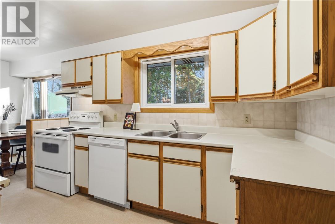 4751 Highway 69 N, Val Therese, Ontario P3P 1S7 - Photo 18 - 2125380