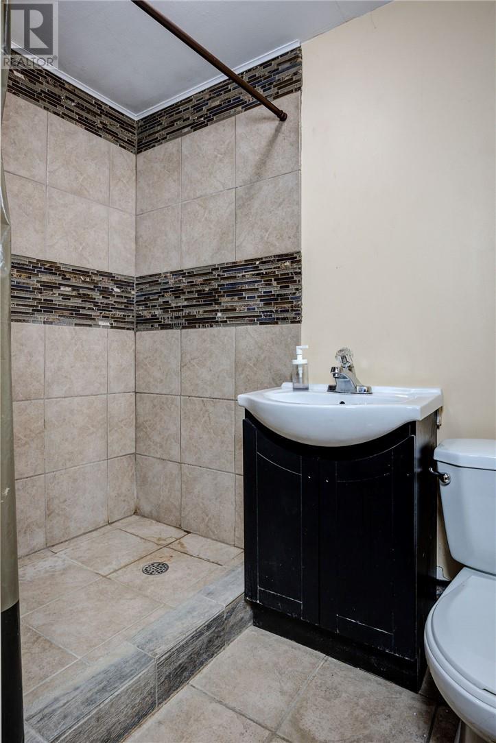 10 Rutland Avenue, Warren, Ontario  P0H 2N0 - Photo 16 - 2125371