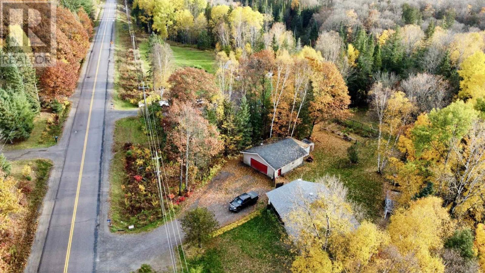 271 Highway 552 E, Goulais River, Ontario P0S 1E0 - Photo 32 - SM253051