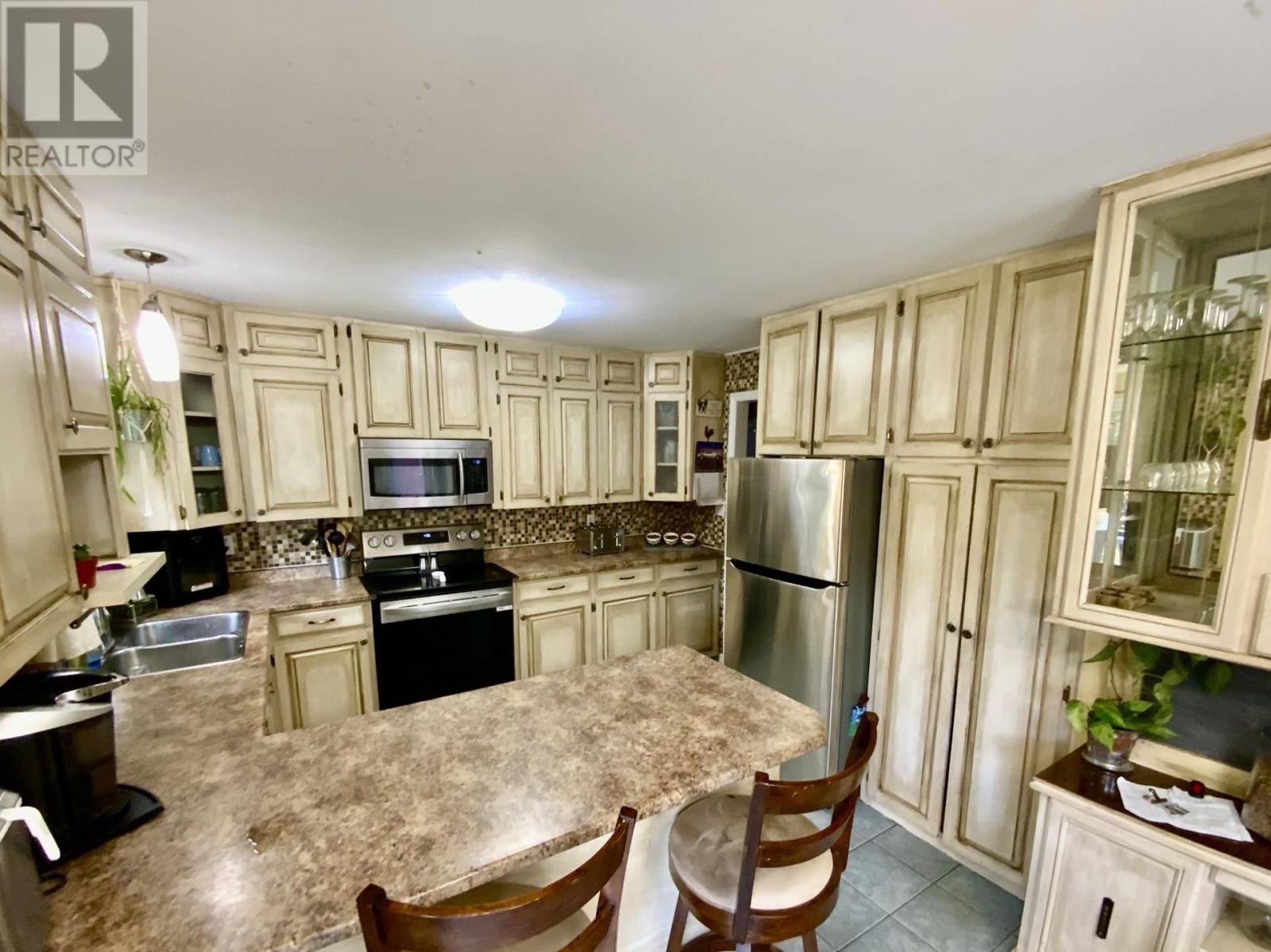 271 Highway 552 E, Goulais River, Ontario P0S 1E0 - Photo 7 - SM253051