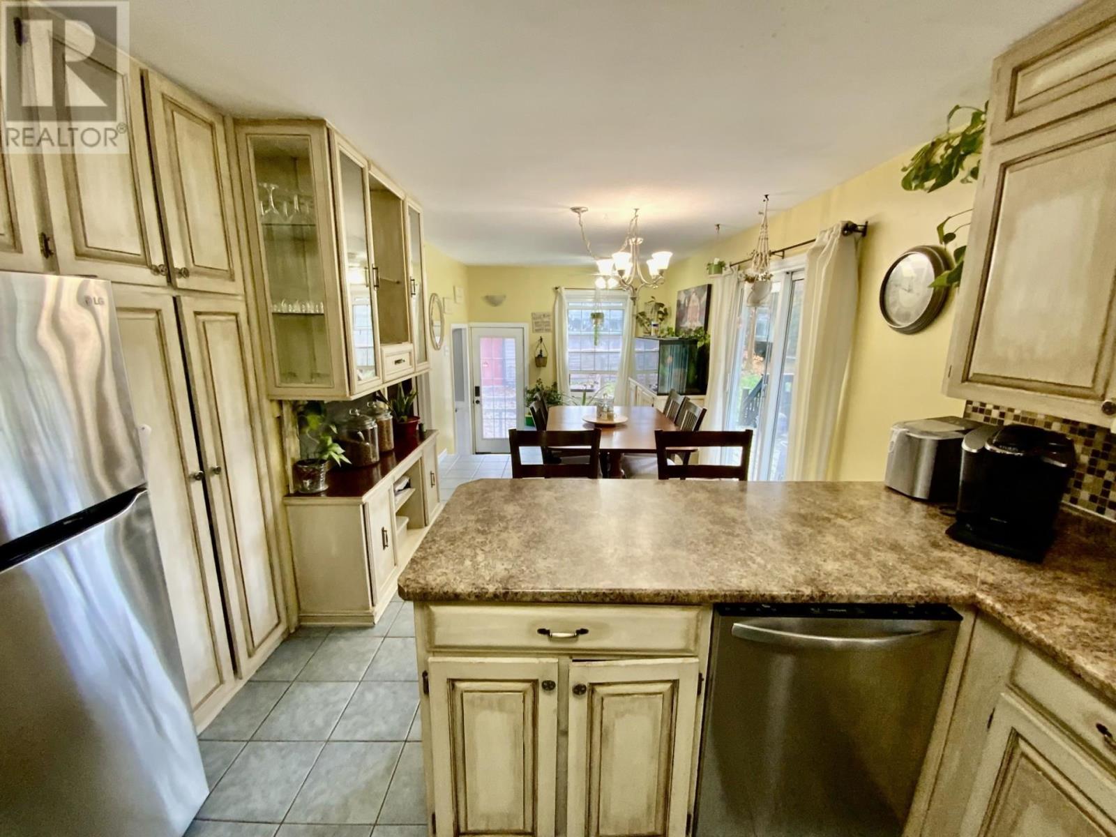 271 Highway 552 E, Goulais River, Ontario P0S 1E0 - Photo 8 - SM253051