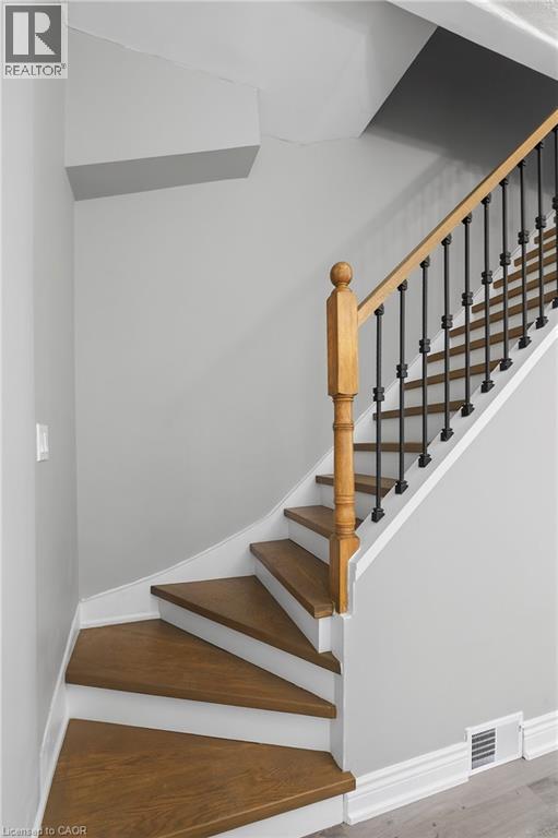 141 Ray Street N, Hamilton, Ontario  L8R 2Y3 - Photo 10 - 40782238