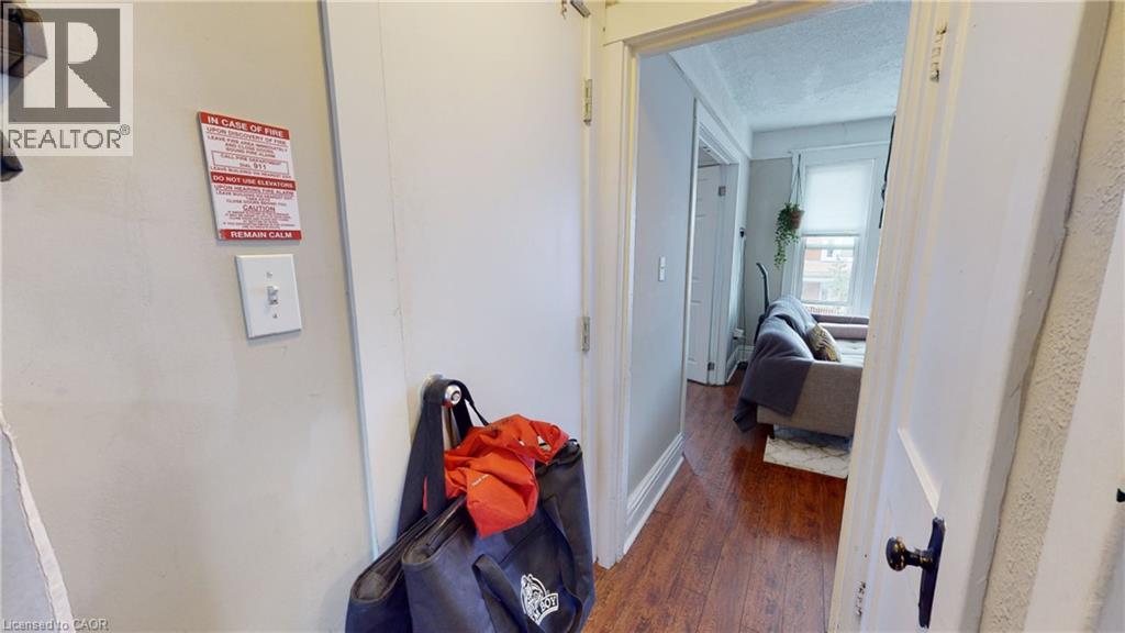 62 Barnesdale Avenue S, Hamilton, Ontario  L8M 2V4 - Photo 16 - 40782192