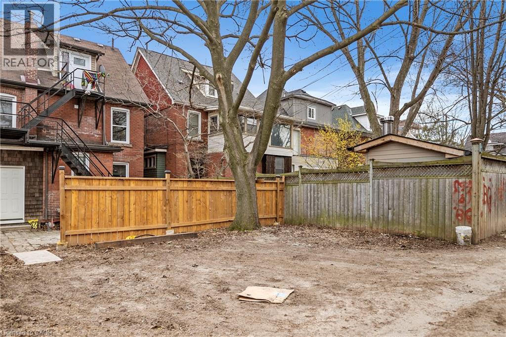 62 Barnesdale Avenue S, Hamilton, Ontario  L8M 2V4 - Photo 18 - 40782192