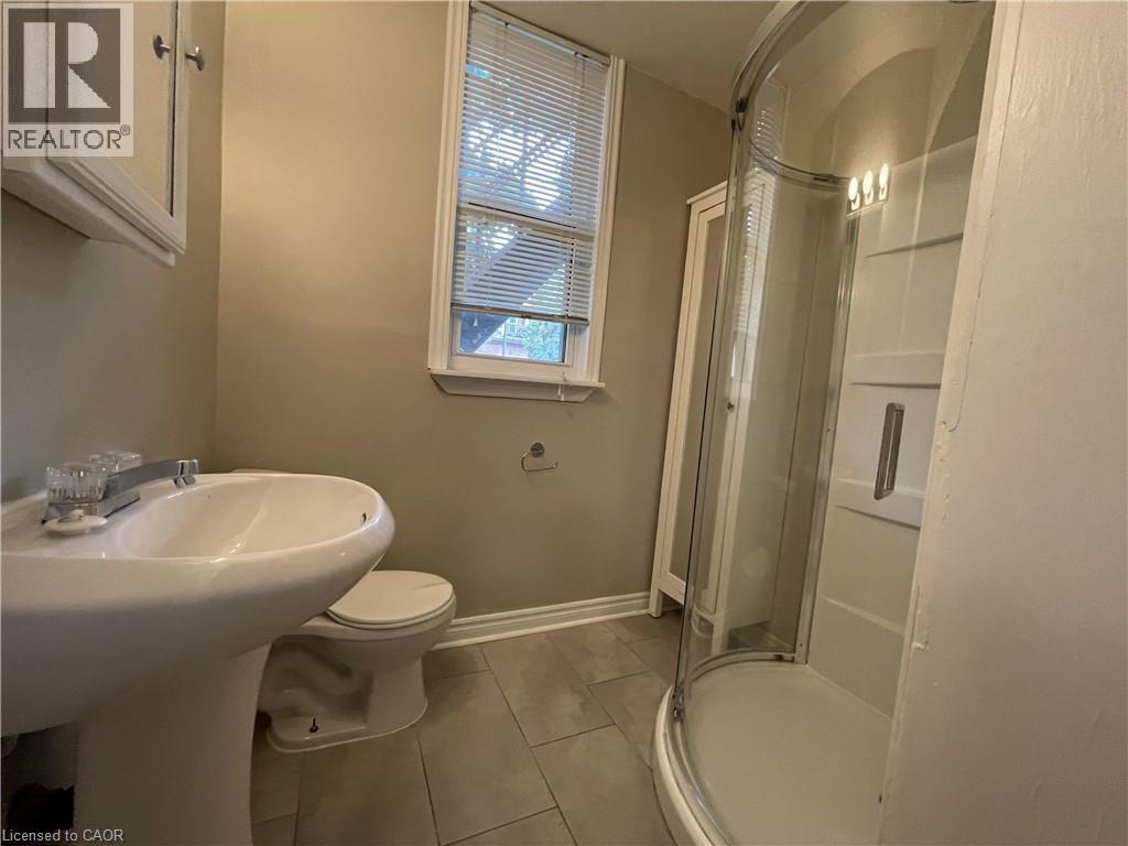 62 Barnesdale Avenue S, Hamilton, Ontario  L8M 2V4 - Photo 9 - 40782192