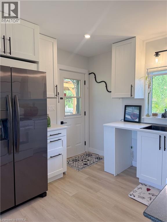 971 Fairground Road, Clear Creek, Ontario  N0E 1G0 - Photo 9 - 40771007