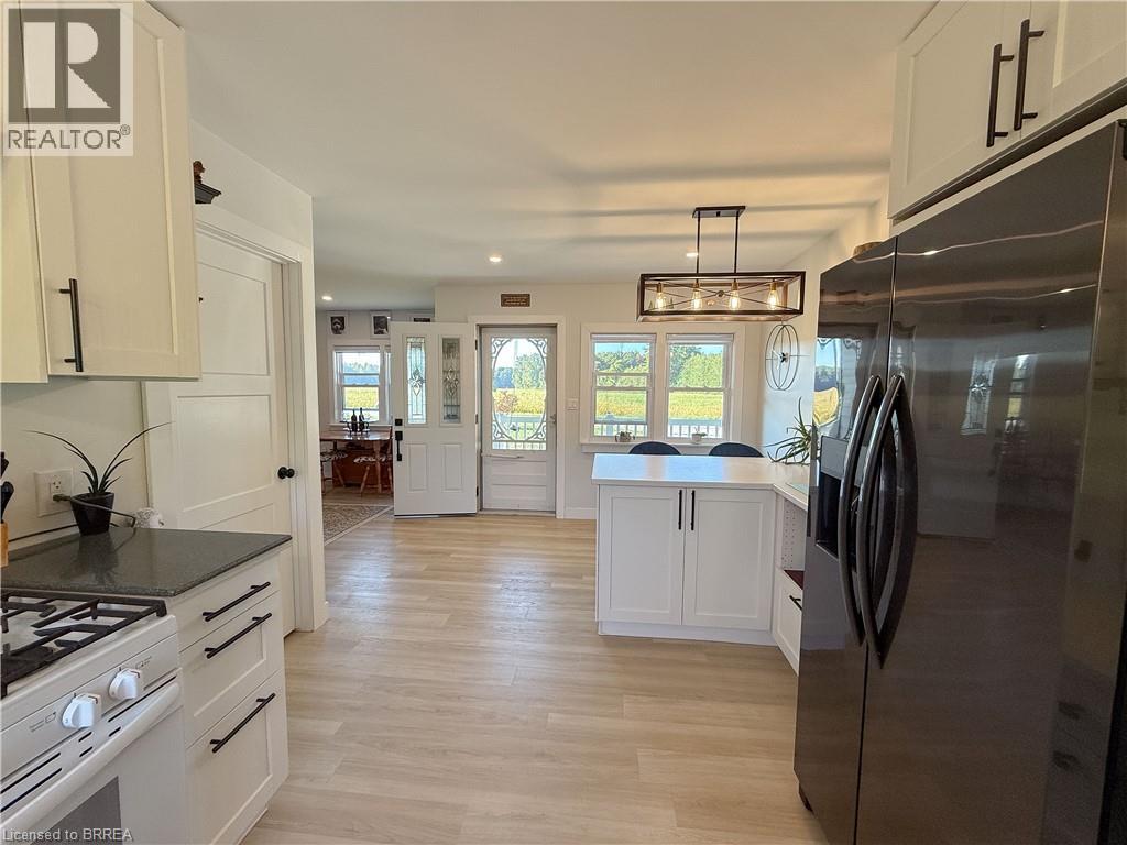 971 Fairground Road, Clear Creek, Ontario  N0E 1G0 - Photo 17 - 40771007