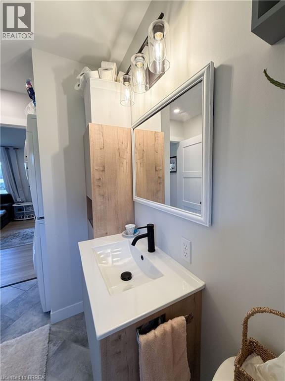 971 Fairground Road, Clear Creek, Ontario  N0E 1G0 - Photo 37 - 40771007