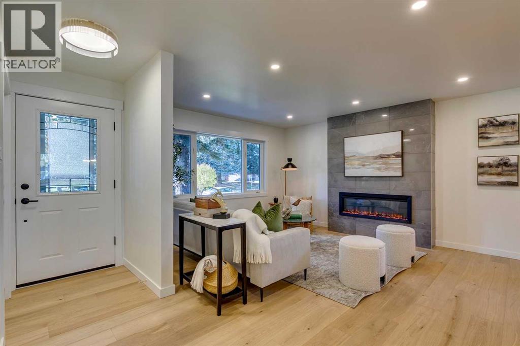 10228 Maple Brook Place Se, Calgary, Alberta  T2J 1S8 - Photo 2 - A2263568