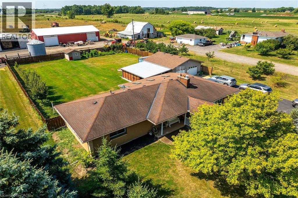 982 Highland Road E, Stoney Creek, Ontario  L8J 3G9 - Photo 2 - 40778078