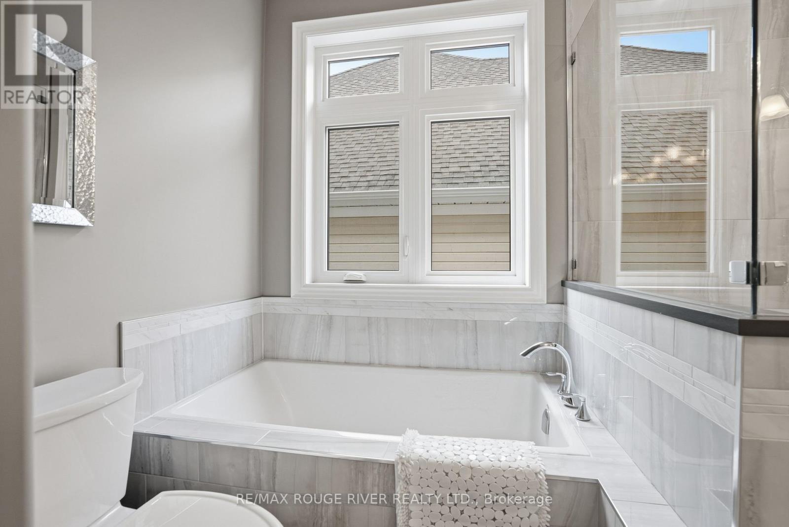 50 - 17 Lockside Drive, Peterborough, Ontario  K9J 8T2 - Photo 20 - X12483256