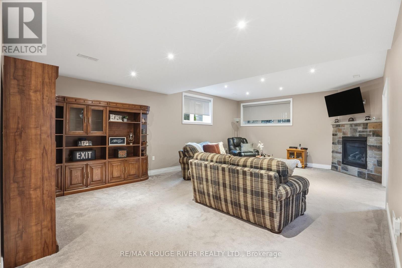 50 - 17 Lockside Drive, Peterborough, Ontario  K9J 8T2 - Photo 26 - X12483256