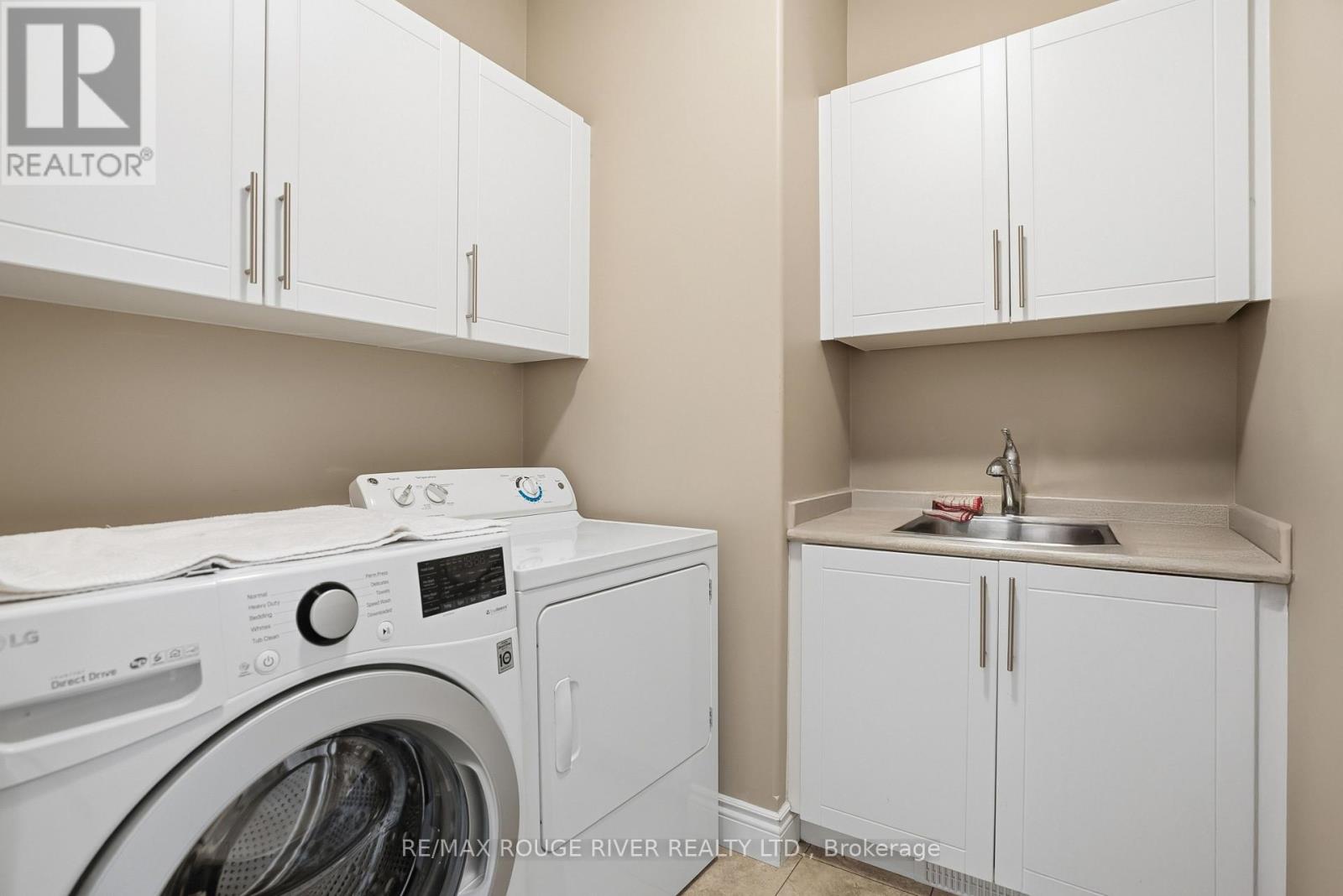 50 - 17 Lockside Drive, Peterborough, Ontario  K9J 8T2 - Photo 32 - X12483256