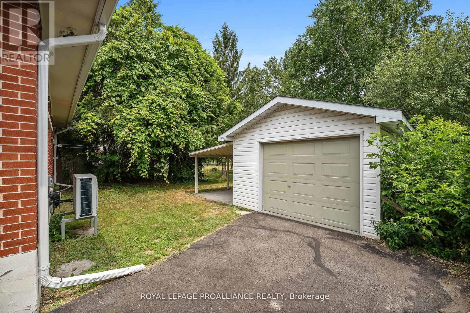 556 Sinclair Street, Cobourg, Ontario  K9A 2Y7 - Photo 31 - X12483275