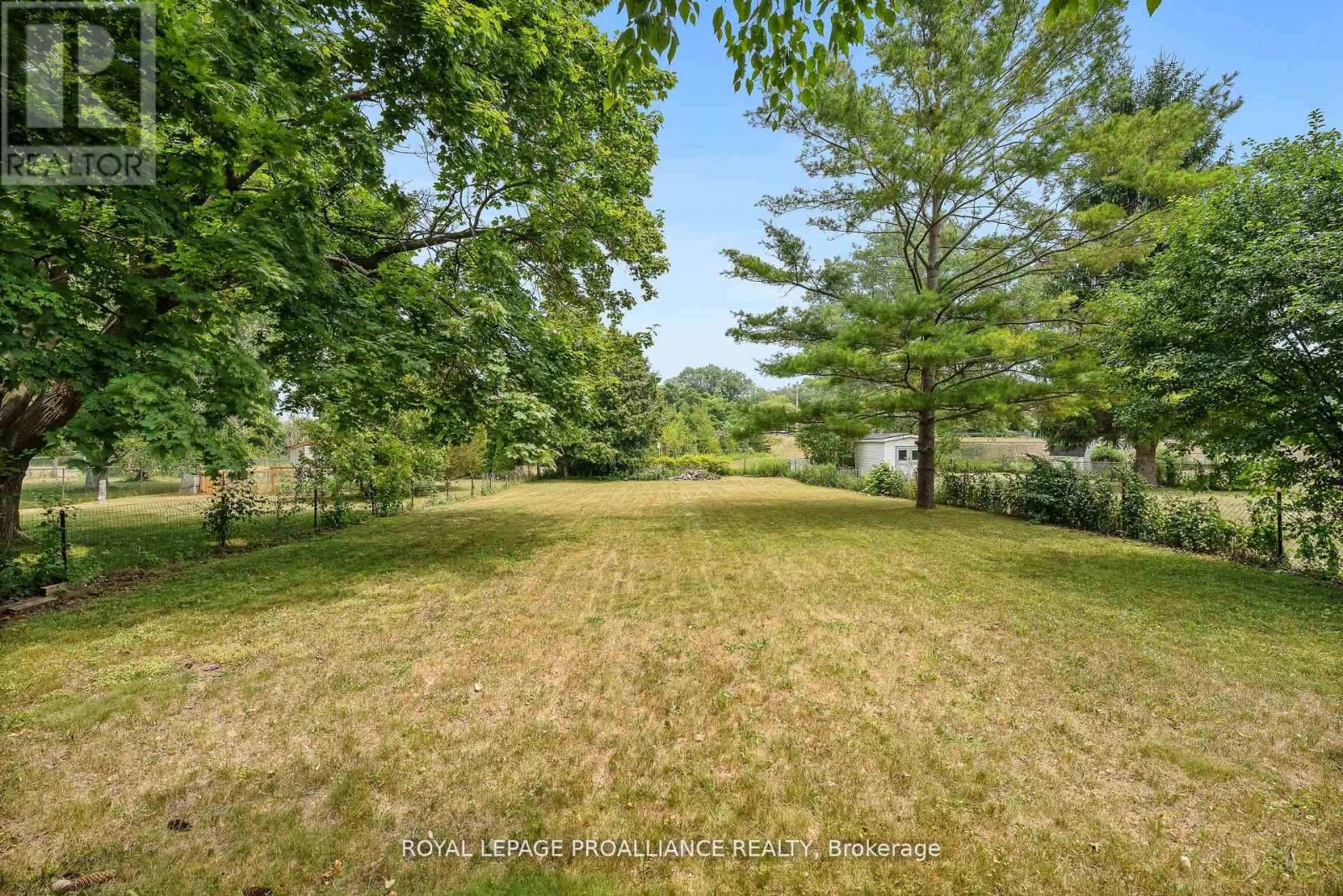 556 Sinclair Street, Cobourg, Ontario  K9A 2Y7 - Photo 7 - X12483275