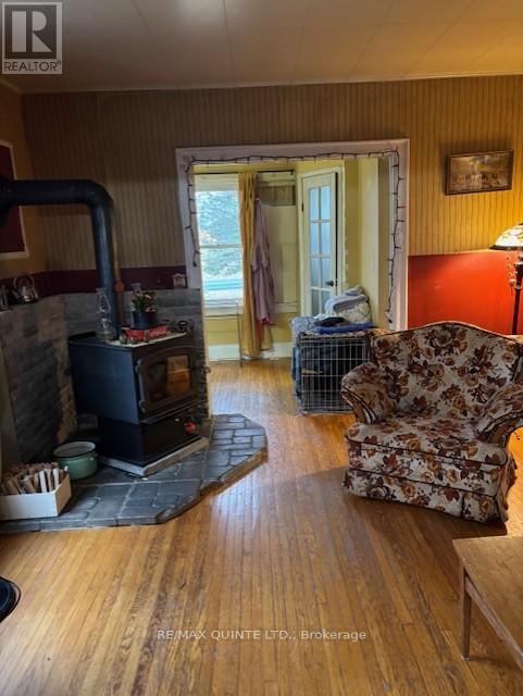 1392 Queensborough Road, Tweed (Elzevir (Twp)), Ontario  K0K 2K0 - Photo 10 - X12483280