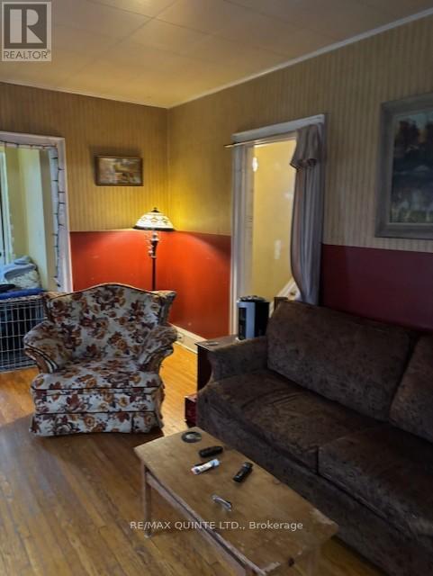 1392 Queensborough Road, Tweed (Elzevir (Twp)), Ontario  K0K 2K0 - Photo 8 - X12483280