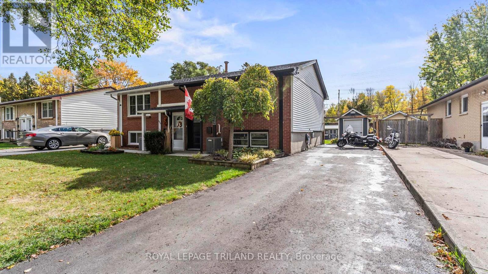 1598 Nairn Avenue, London East, Ontario  N5V 2P2 - Photo 3 - X12483295