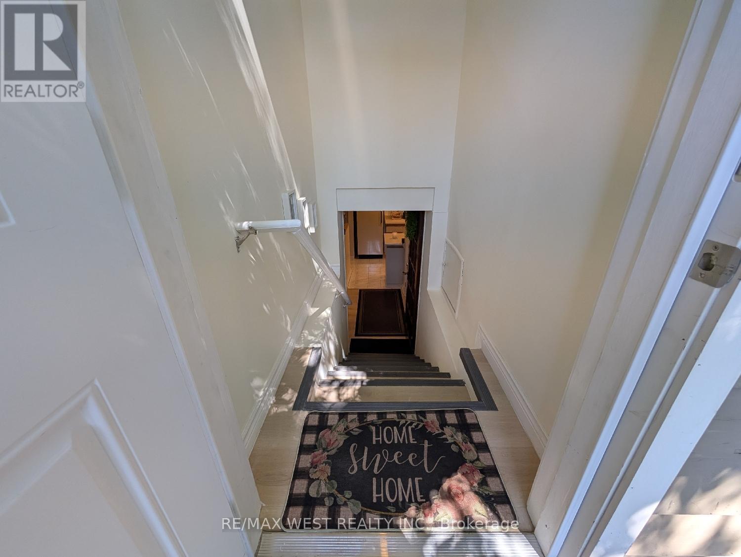 Basement - 195 Ellsworth Avenue, Toronto, Ontario  M6G 2K7 - Photo 4 - C12483112