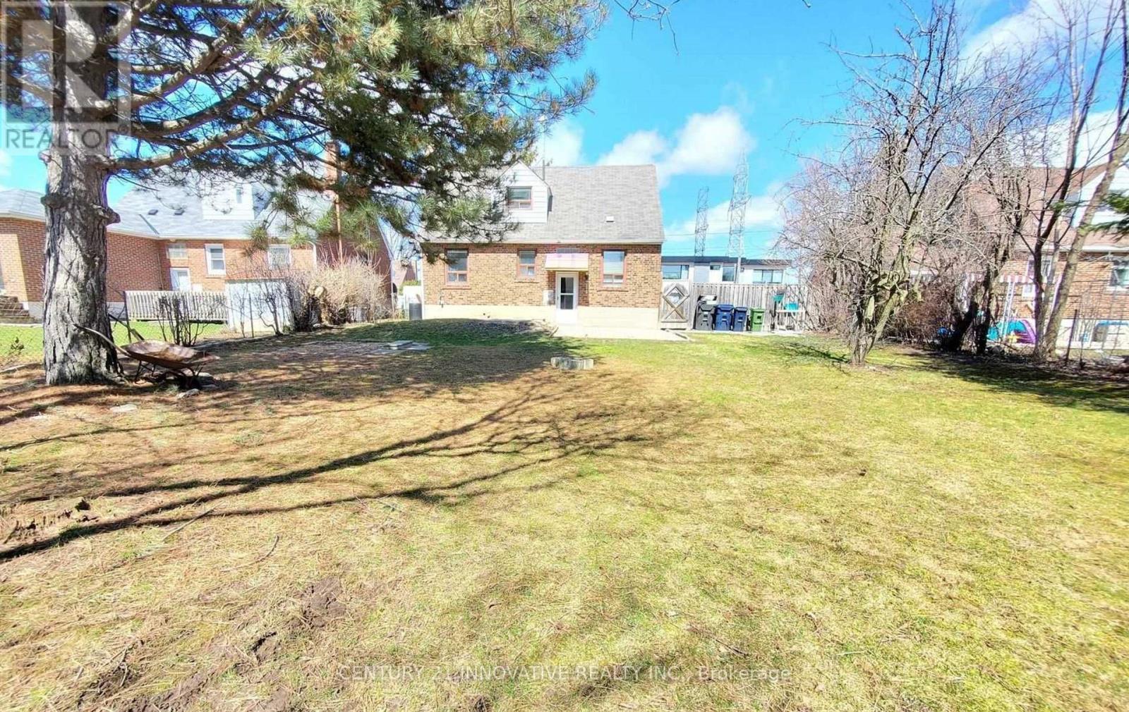 Main - 3 Calderon Crescent Crescent, Toronto, Ontario  M2R 2E4 - Photo 14 - C12483150