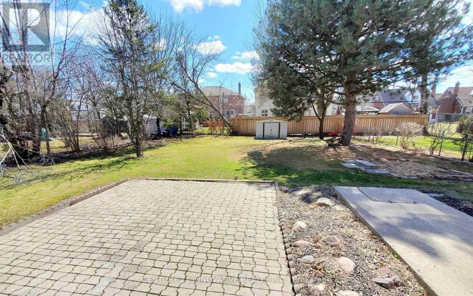 Main - 3 Calderon Crescent Crescent, Toronto, Ontario  M2R 2E4 - Photo 15 - C12483150