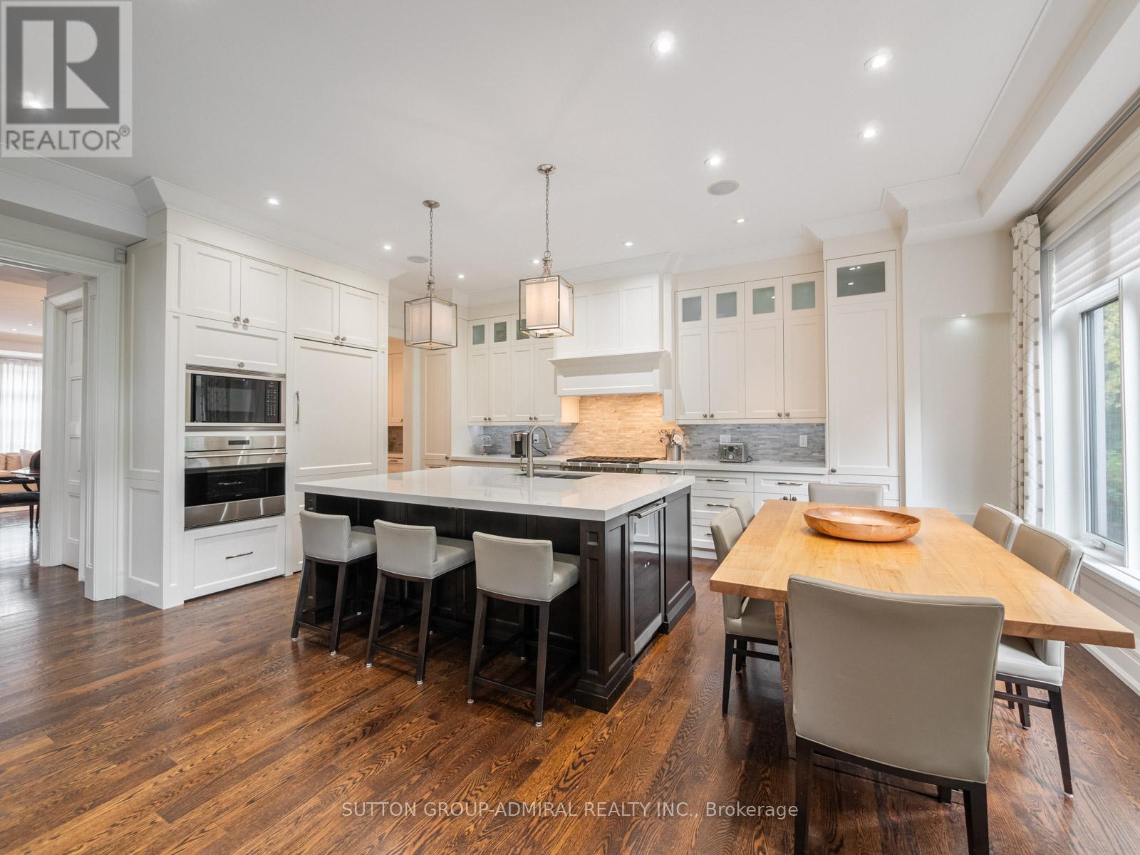 237 Joicey Boulevard, Toronto (Bedford Park-Nortown), Ontario  M5M 2V6 - Photo 19 - C12483160