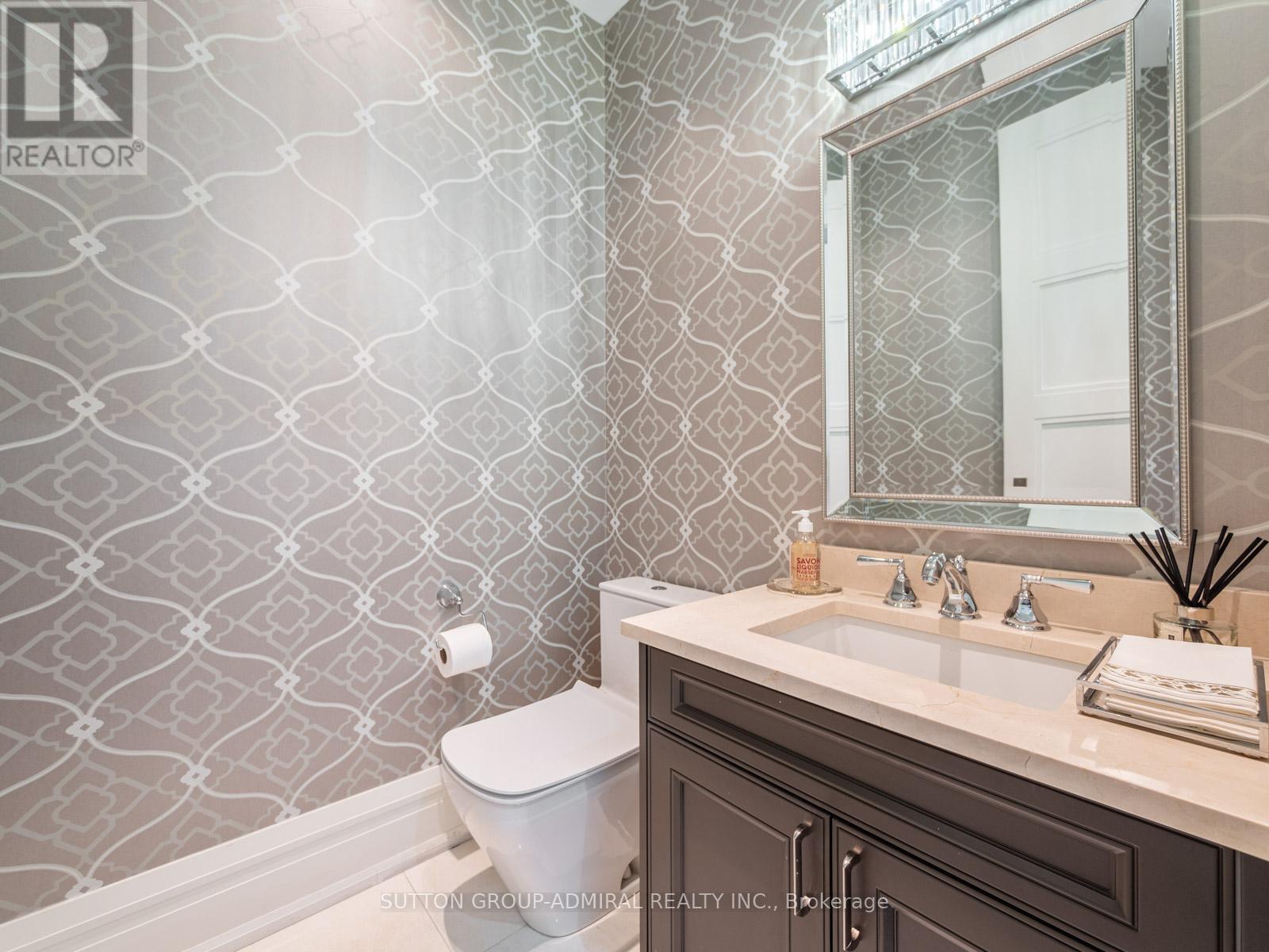 237 Joicey Boulevard, Toronto (Bedford Park-Nortown), Ontario  M5M 2V6 - Photo 25 - C12483160