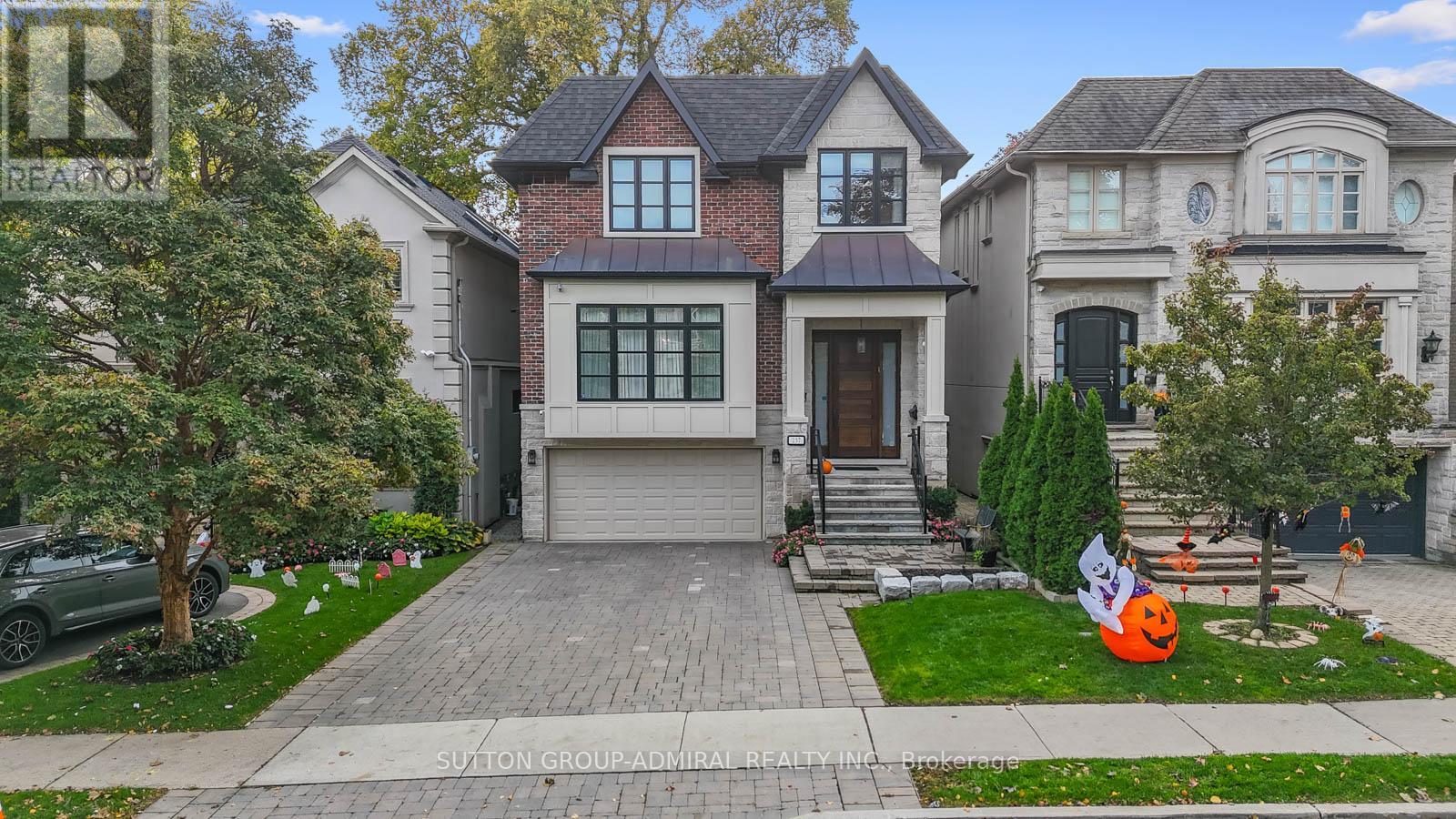 237 Joicey Boulevard, Toronto (Bedford Park-Nortown), Ontario  M5M 2V6 - Photo 45 - C12483160