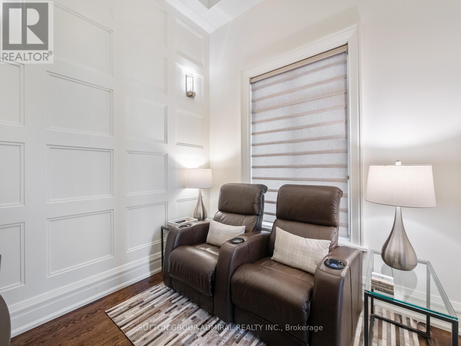 237 Joicey Boulevard, Toronto (Bedford Park-Nortown), Ontario  M5M 2V6 - Photo 6 - C12483160