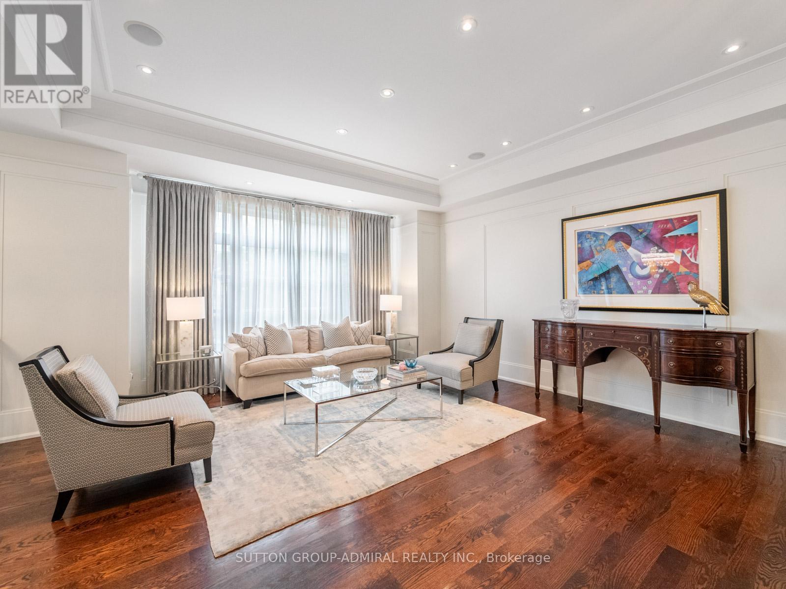 237 Joicey Boulevard, Toronto (Bedford Park-Nortown), Ontario  M5M 2V6 - Photo 7 - C12483160
