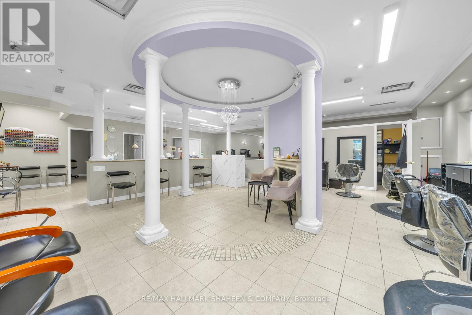 4823 Leslie Street, Toronto, Ontario  M2J 2K8 - Photo 10 - C12483166
