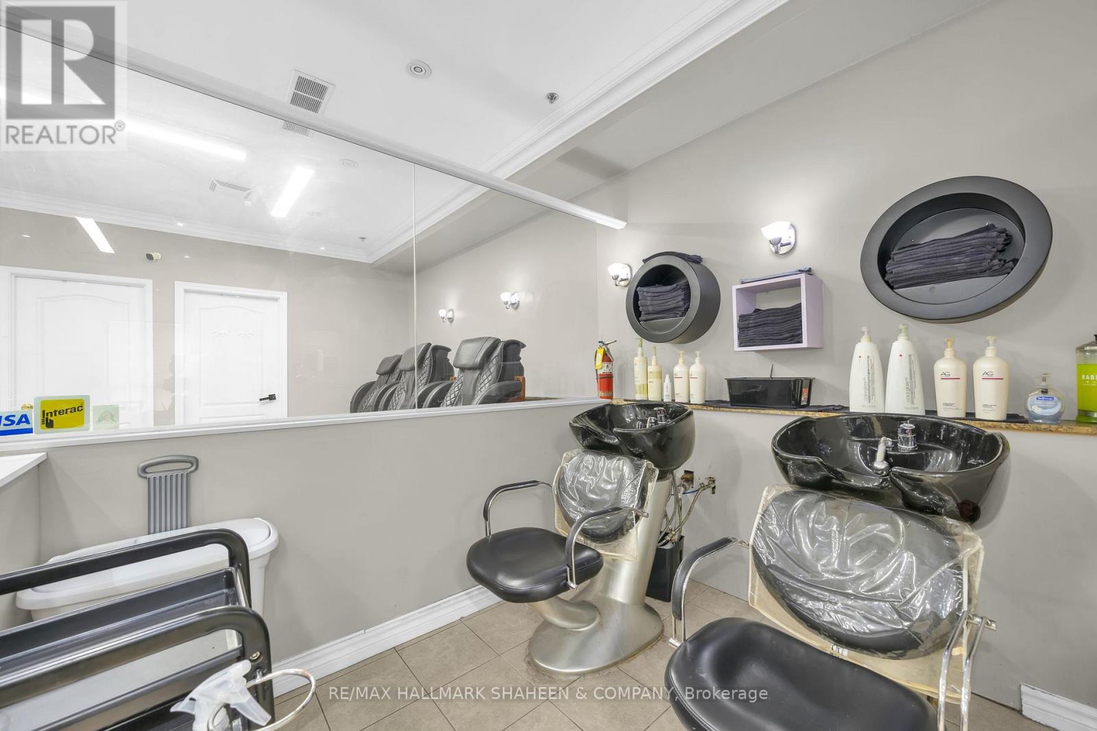 4823 Leslie Street, Toronto, Ontario  M2J 2K8 - Photo 17 - C12483166