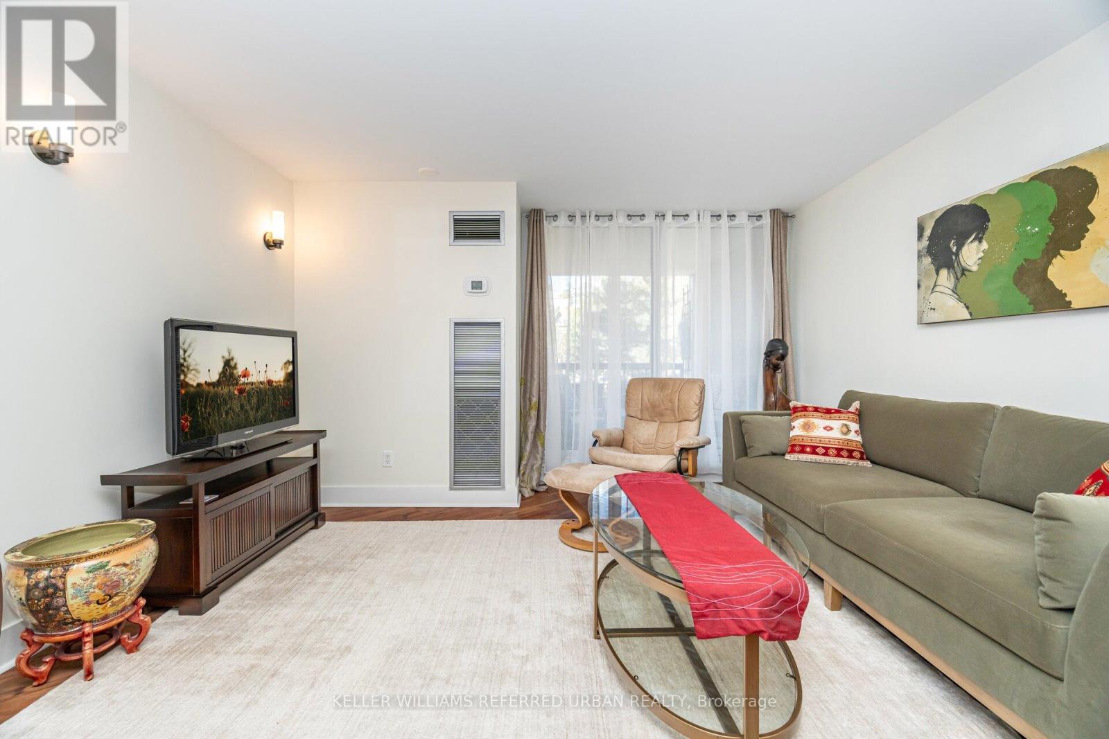 107 - 77 Maitland Place, Toronto, Ontario  M4Y 2V6 - Photo 10 - C12483241