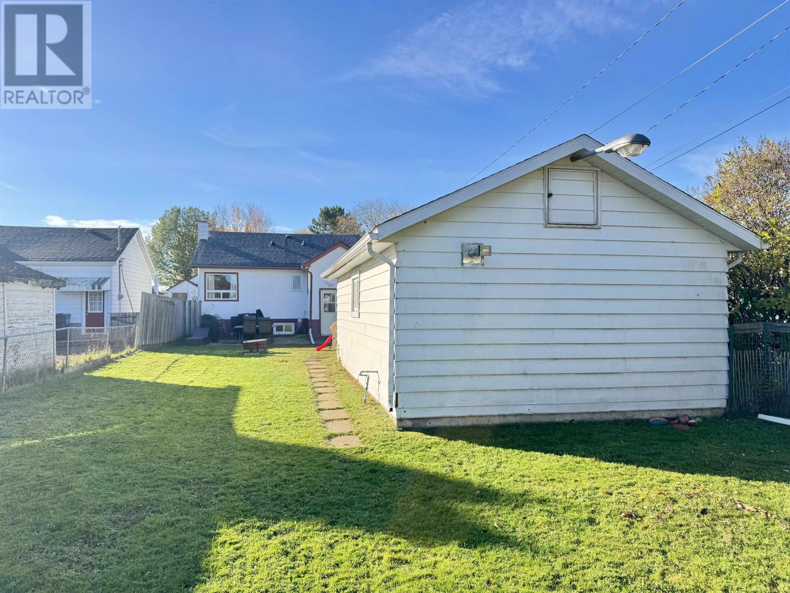 333 Amelia St E, Thunder Bay, Ontario  P7E 3Z8 - Photo 30 - TB253217