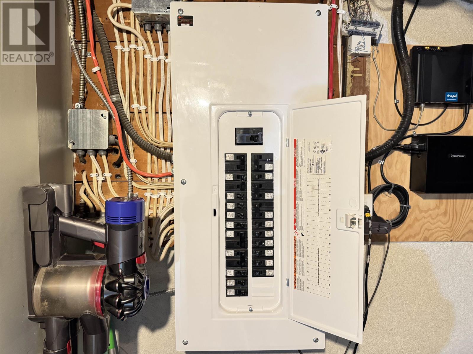 333 Amelia St E, Thunder Bay, Ontario  P7E 3Z8 - Photo 34 - TB253217