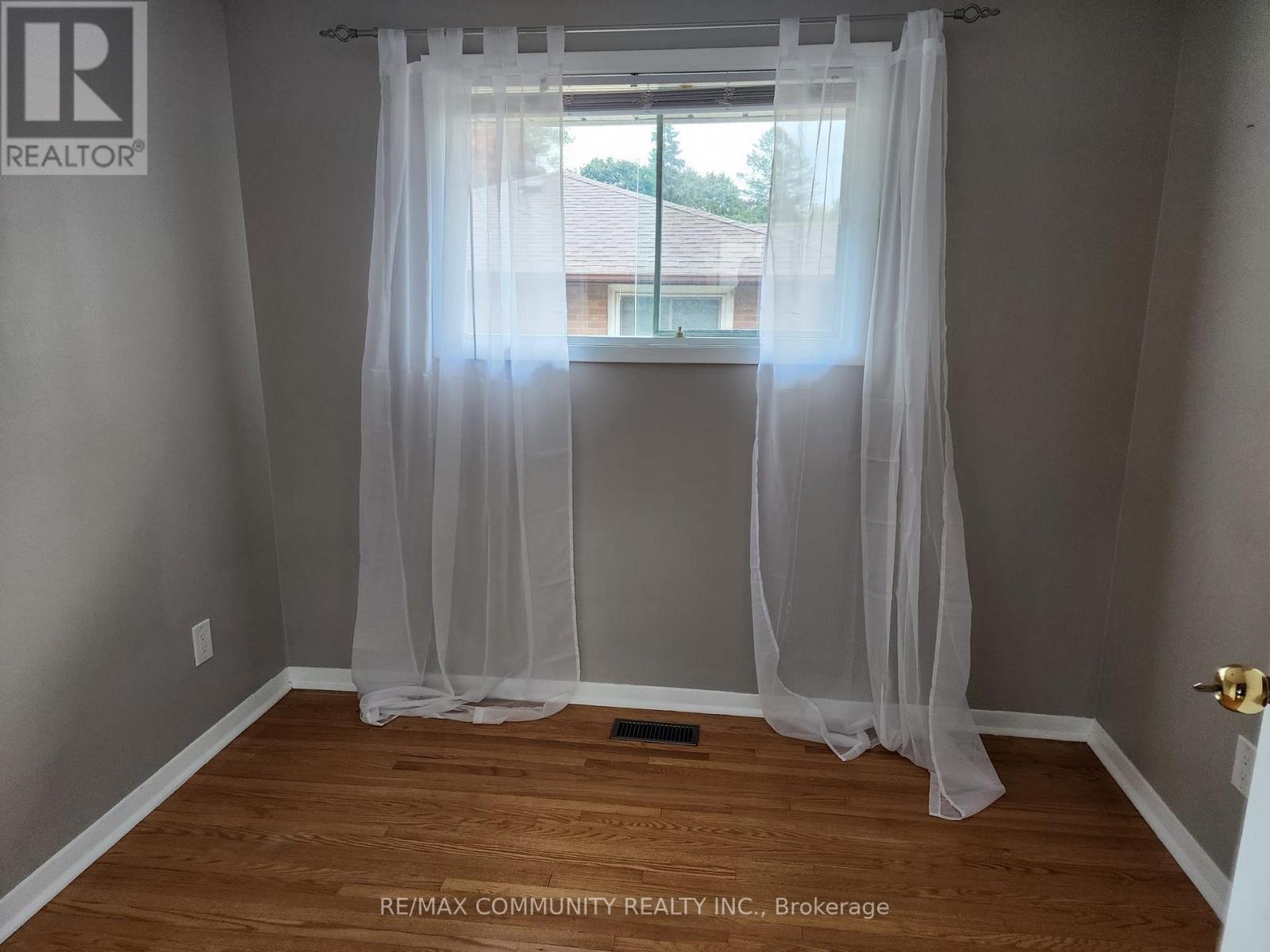 612 Dundee Avenue, Oshawa, Ontario  L1J 2X1 - Photo 10 - E12483136