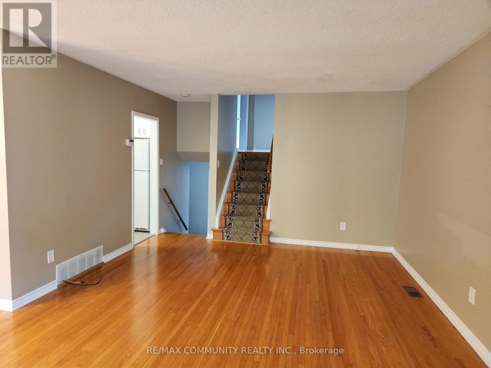 612 Dundee Avenue, Oshawa, Ontario  L1J 2X1 - Photo 16 - E12483136