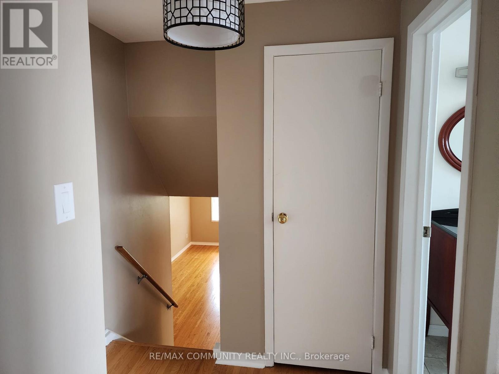 612 Dundee Avenue, Oshawa, Ontario  L1J 2X1 - Photo 9 - E12483136