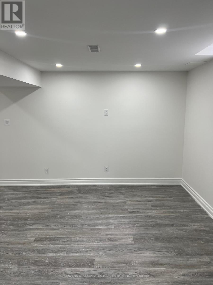 Bsmt - 16 Wilsongary Circle, Ajax, Ontario  L1T 0G7 - Photo 4 - E12483177