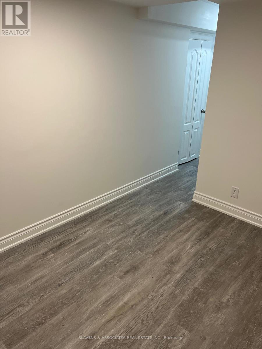 Bsmt - 16 Wilsongary Circle, Ajax, Ontario  L1T 0G7 - Photo 9 - E12483177