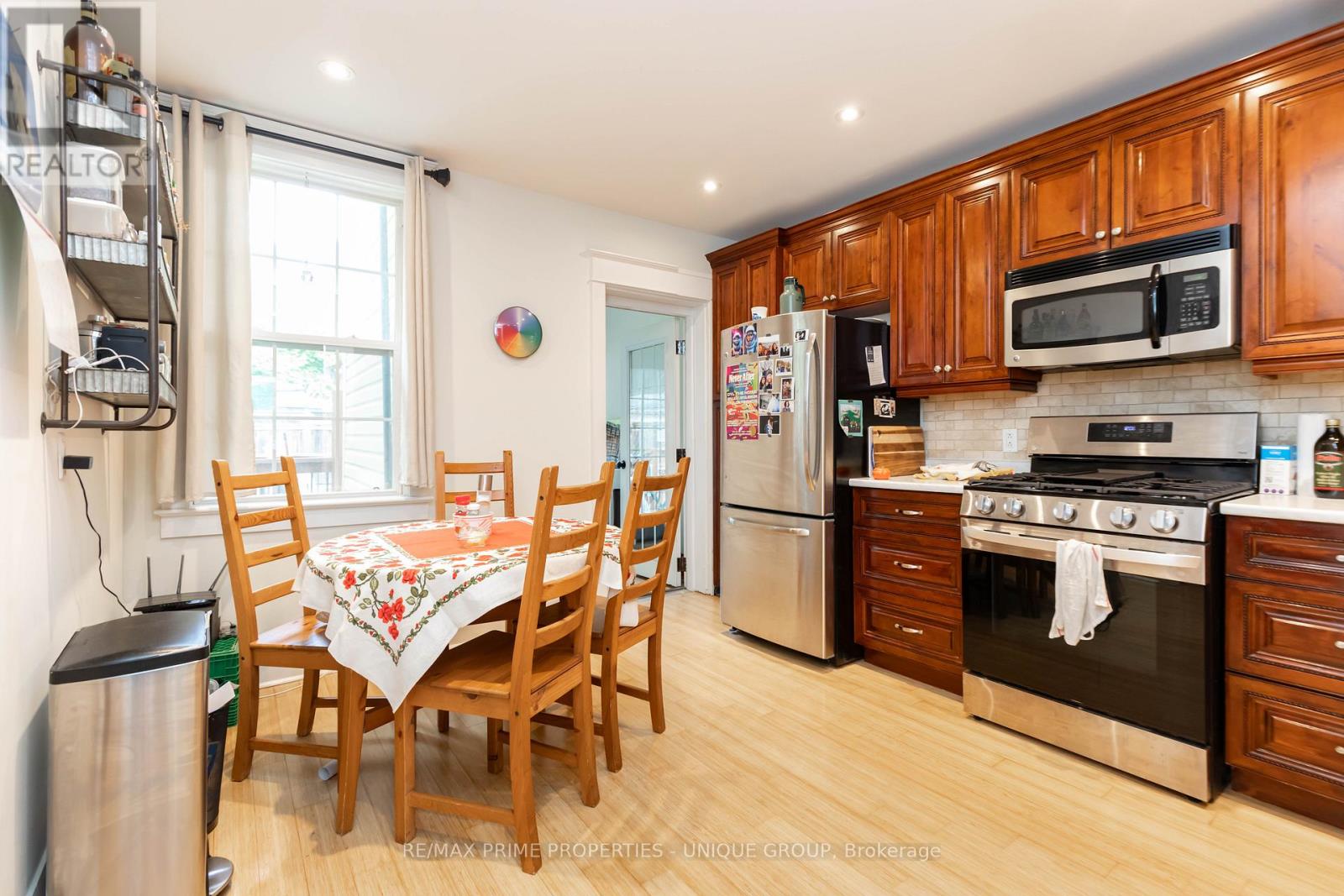 Main - 2338 Queen Street E, Toronto, Ontario  M4E 1G9 - Photo 11 - E12483197